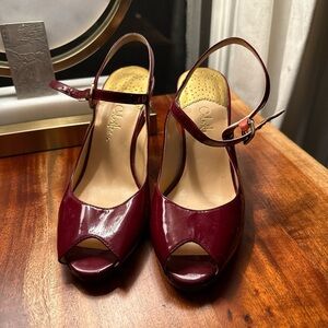 Cole Haan Women's Burgundy Peep Toe Heels